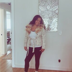 Elegant Cream Plaid Blazer with Real Fox Fur Collar
